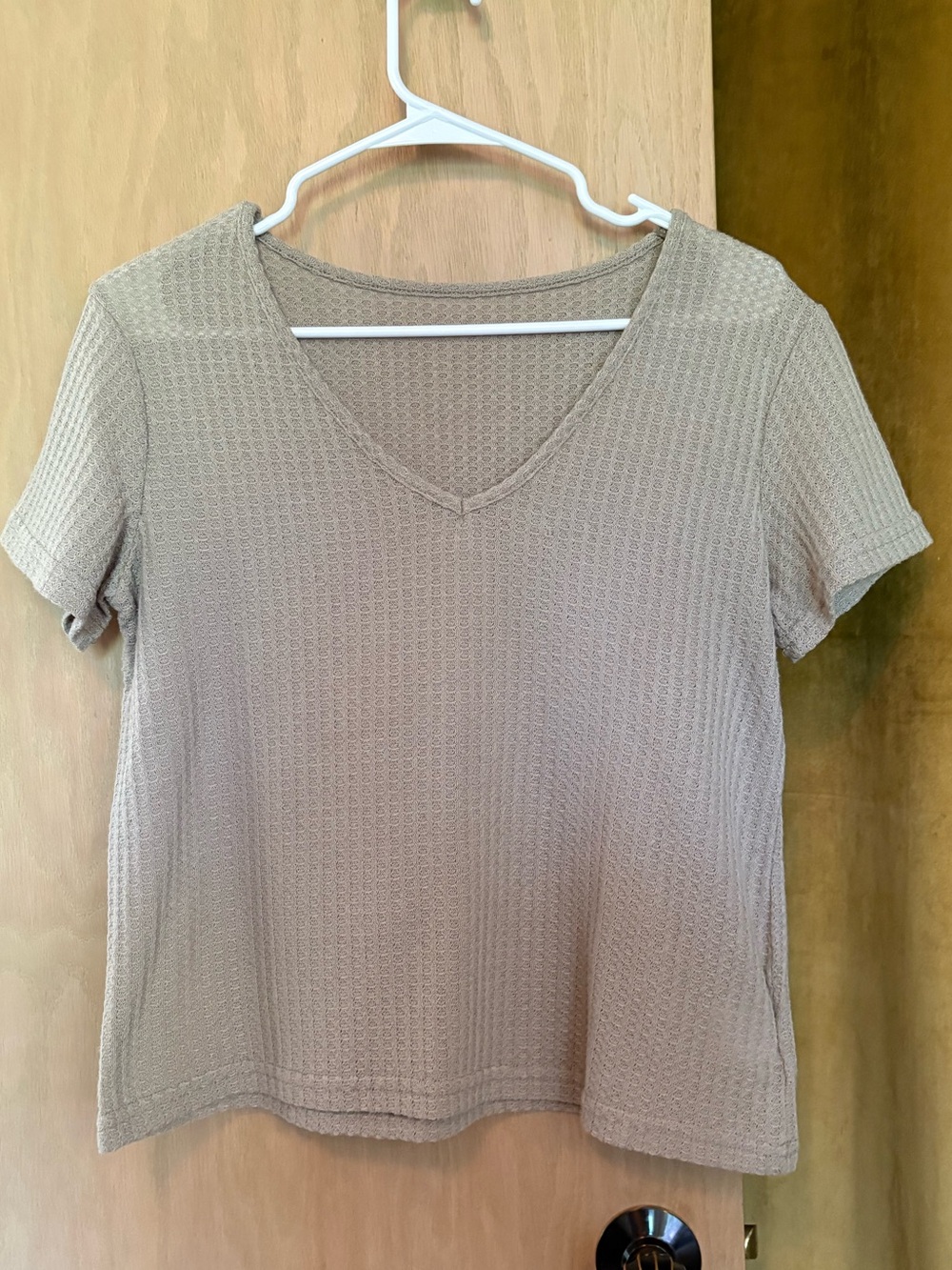 SHEIN Waffle Knit V-Neck Short Sleeve Top
